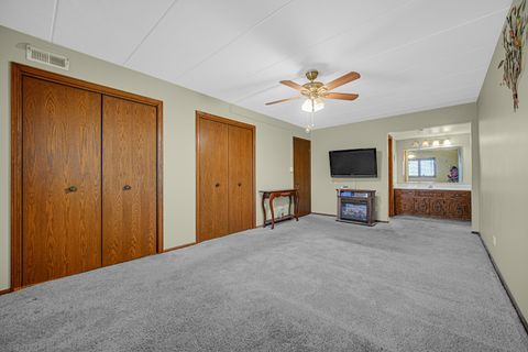 Tiny photo for 15702 Foxbend Court #1N, Orland Park, IL 60462 (MLS # 12587910)