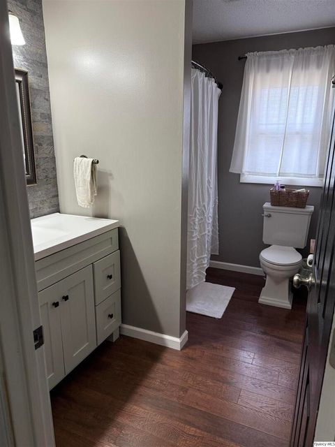 Tiny photo for 6410 Hickory Grove N. Grv, Quincy, IL 62305 (MLS # 12523480)