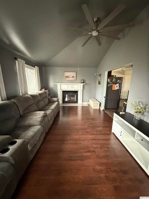 Tiny photo for 6410 Hickory Grove N. Grv, Quincy, IL 62305 (MLS # 12523480)