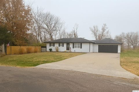 Photo of 6410 Hickory Grove N. Grv, Quincy, IL 62305 (MLS # 12523480)