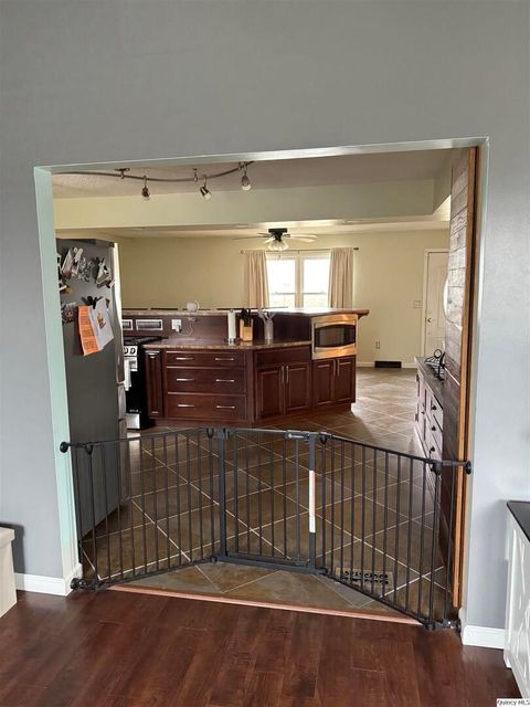 Tiny photo for 6410 Hickory Grove N. Grv, Quincy, IL 62305 (MLS # 12523480)