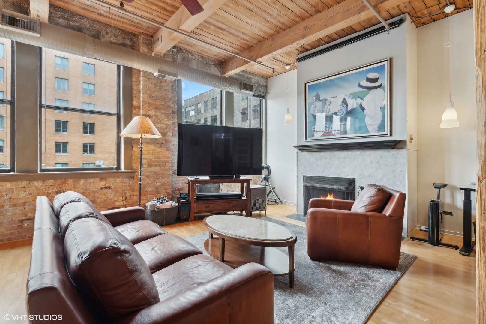 913 W Van Buren Street 4C