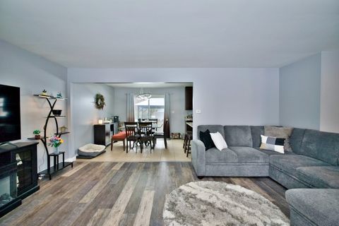 Tiny photo for 28W587 Leverenz Road, Naperville, IL 60564 (MLS # 12555755)