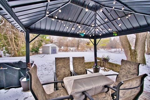 Tiny photo for 28W587 Leverenz Road, Naperville, IL 60564 (MLS # 12555755)