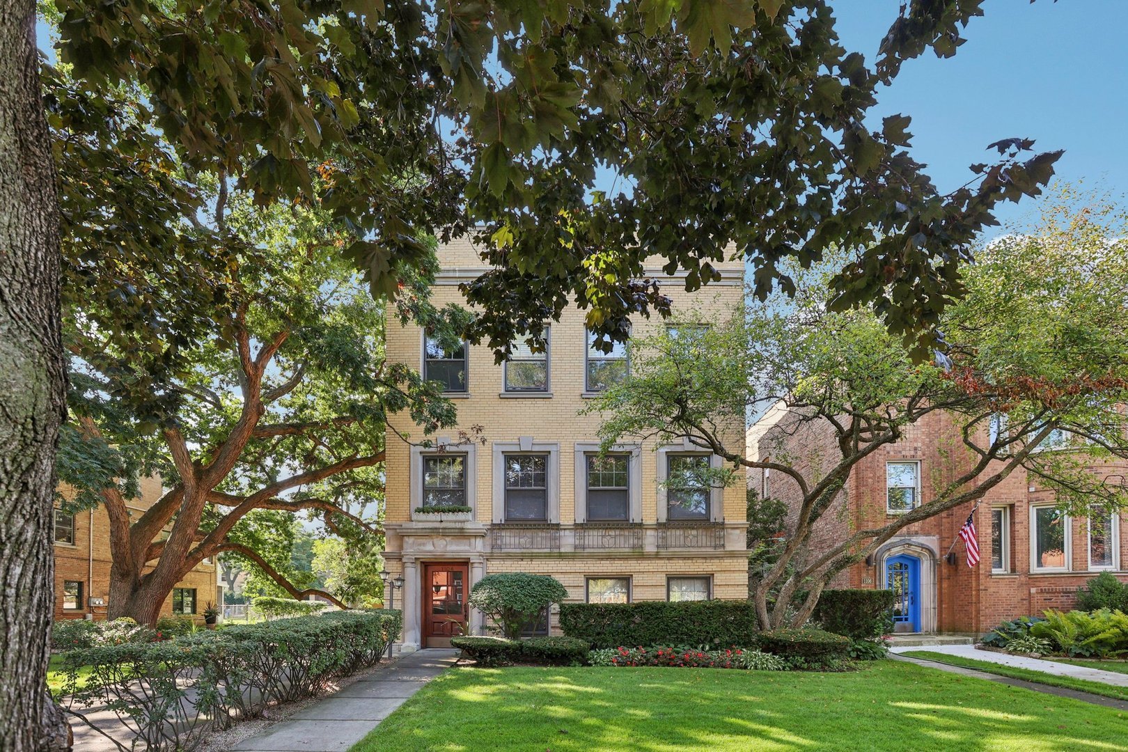 1104 Austin Street, Evanston, IL, 60202 1 1104 Austin Street