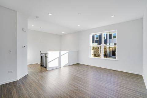 Tiny photo for 243 Settlers Place, West Dundee, IL 60118 (MLS # 12533016)