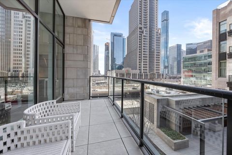 Tiny photo for 435 N Michigan Avenue #412, Chicago, IL 60611 (MLS # 12577058)