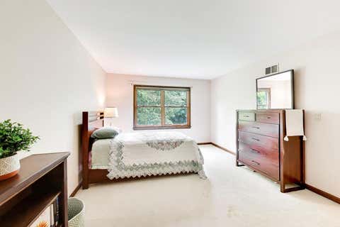 Tiny photo for 2302 Lisa Court, Rolling Meadows, IL 60067 (MLS # 12681998)