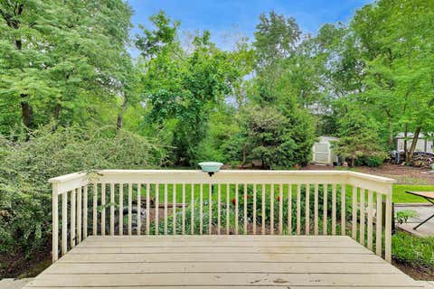 Tiny photo for 2302 Lisa Court, Rolling Meadows, IL 60067 (MLS # 12681998)