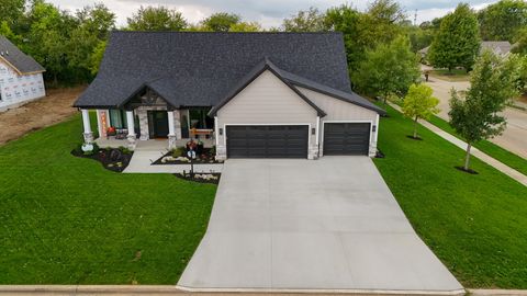 Tiny photo for 1905 S Stone Creek Boulevard, Urbana, IL 61802 (MLS # 12494134)