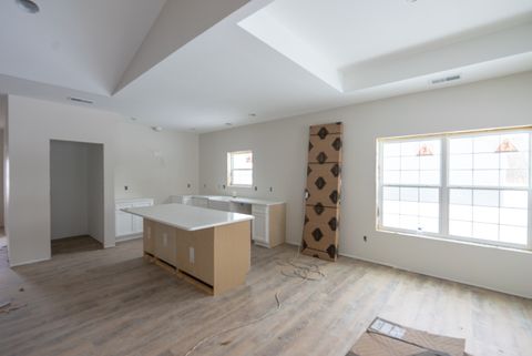 Tiny photo for 1905 S Stone Creek Boulevard, Urbana, IL 61802 (MLS # 12494134)