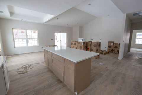 Tiny photo for 1905 S Stone Creek Boulevard, Urbana, IL 61802 (MLS # 12494134)