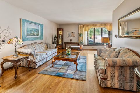 Tiny photo for 6955 N Dowagiac Avenue, Chicago, IL 60646 (MLS # 12490915)