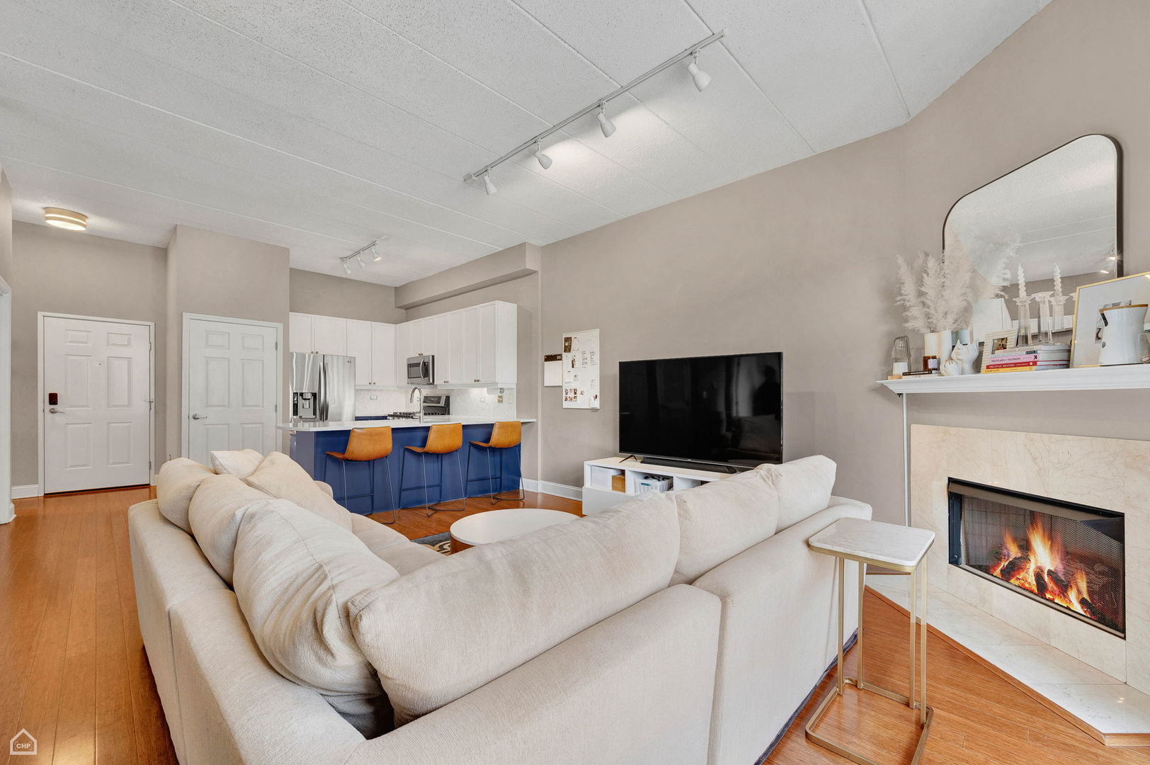 1301 W WASHINGTON Boulevard 305