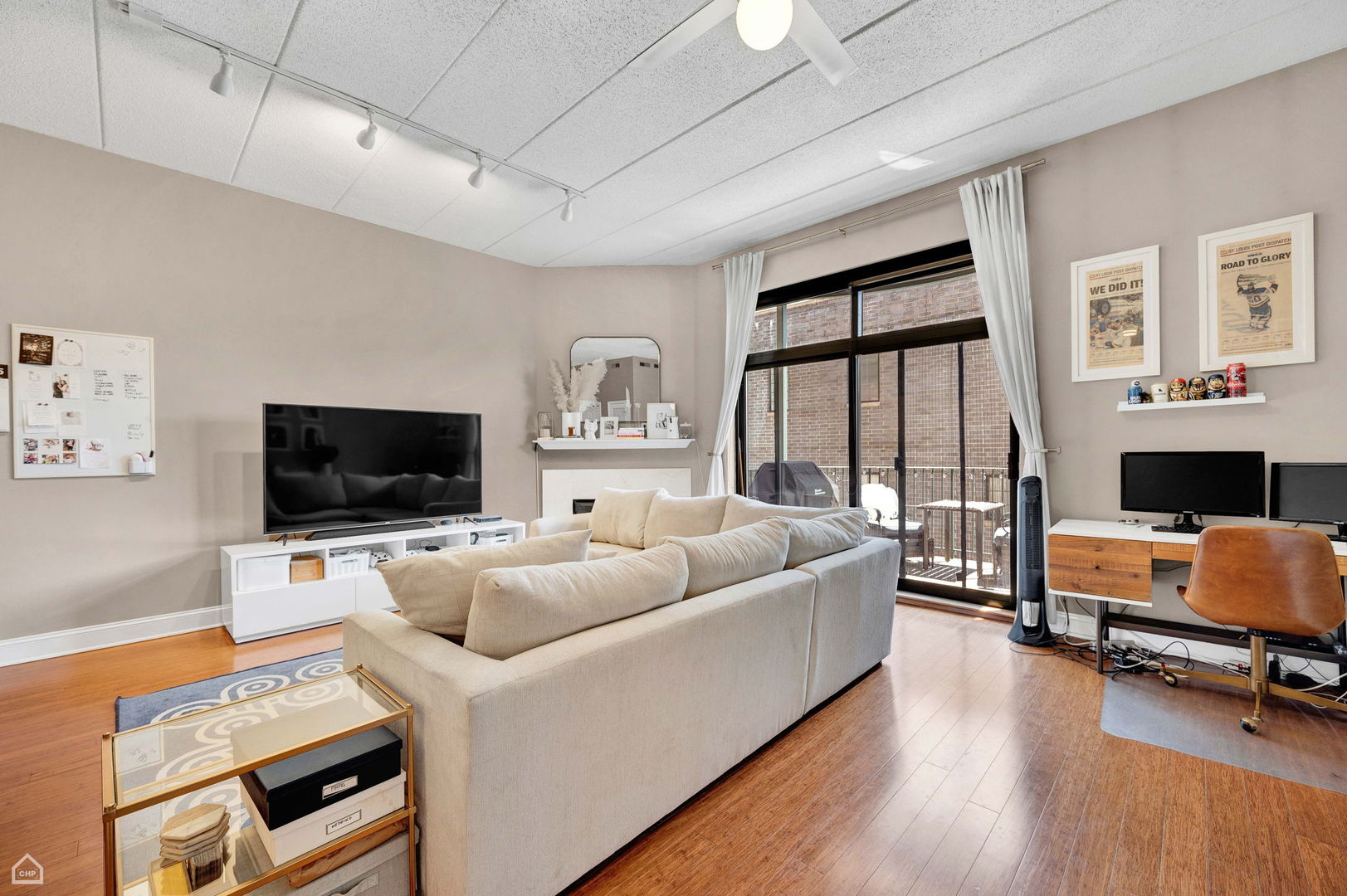 1301 W WASHINGTON Boulevard 305