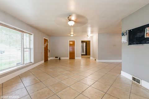 Tiny photo for 4340 Elm Avenue, Lyons, IL 60534 (MLS # 12399786)
