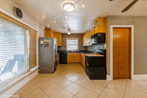 Tiny photo for 4340 Elm Avenue, Lyons, IL 60534 (MLS # 12399786)