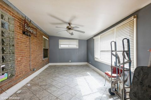 Tiny photo for 4340 Elm Avenue, Lyons, IL 60534 (MLS # 12399786)