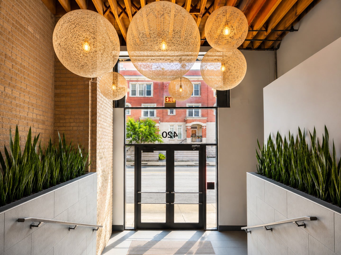 420 W Grand Avenue 2H