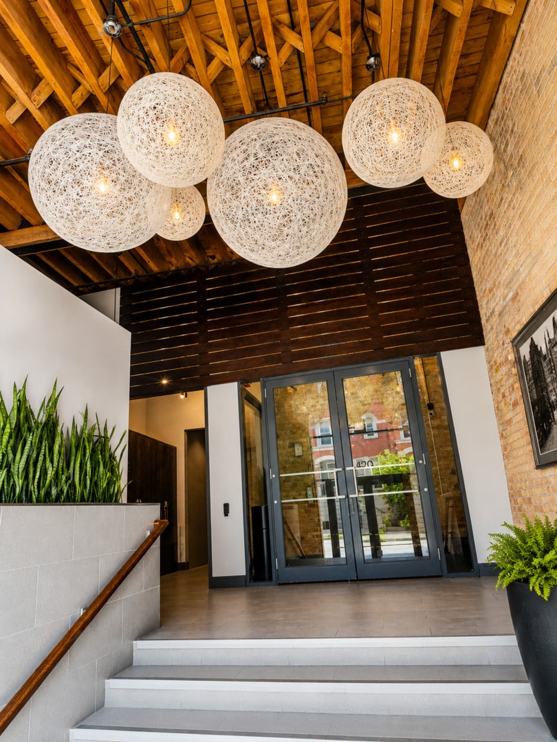 420 W Grand Avenue 2H