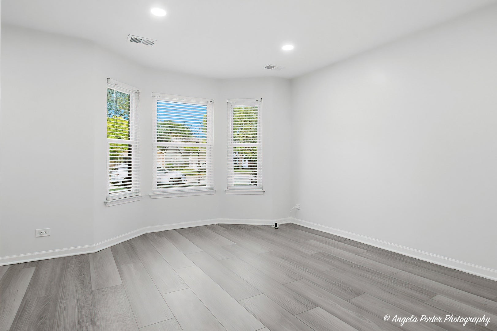 1240 Huntington Drive