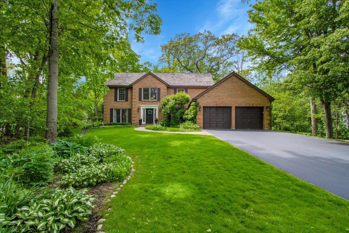 850 Carlyle Circle