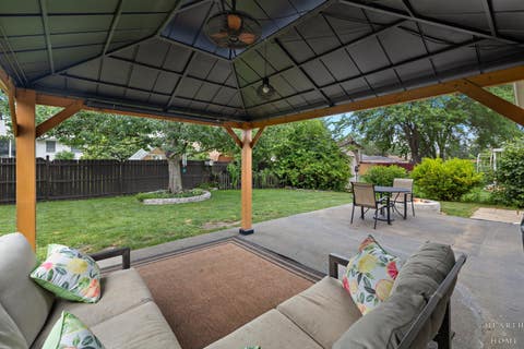 Tiny photo for 1130 Carswell Avenue, Elk Grove Village, IL 60007 (MLS # 12711230)