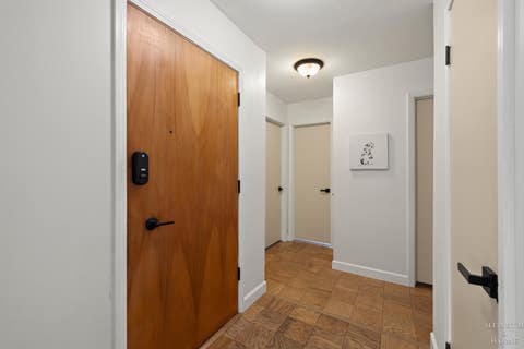 Tiny photo for 1130 Carswell Avenue, Elk Grove Village, IL 60007 (MLS # 12711230)