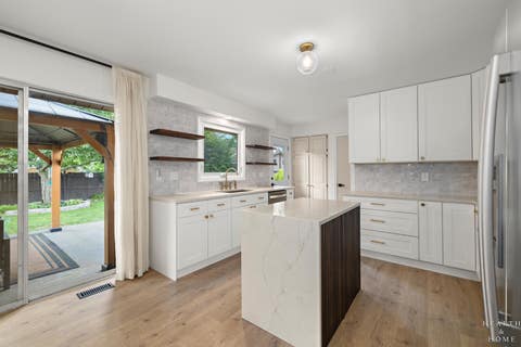 Tiny photo for 1130 Carswell Avenue, Elk Grove Village, IL 60007 (MLS # 12711230)