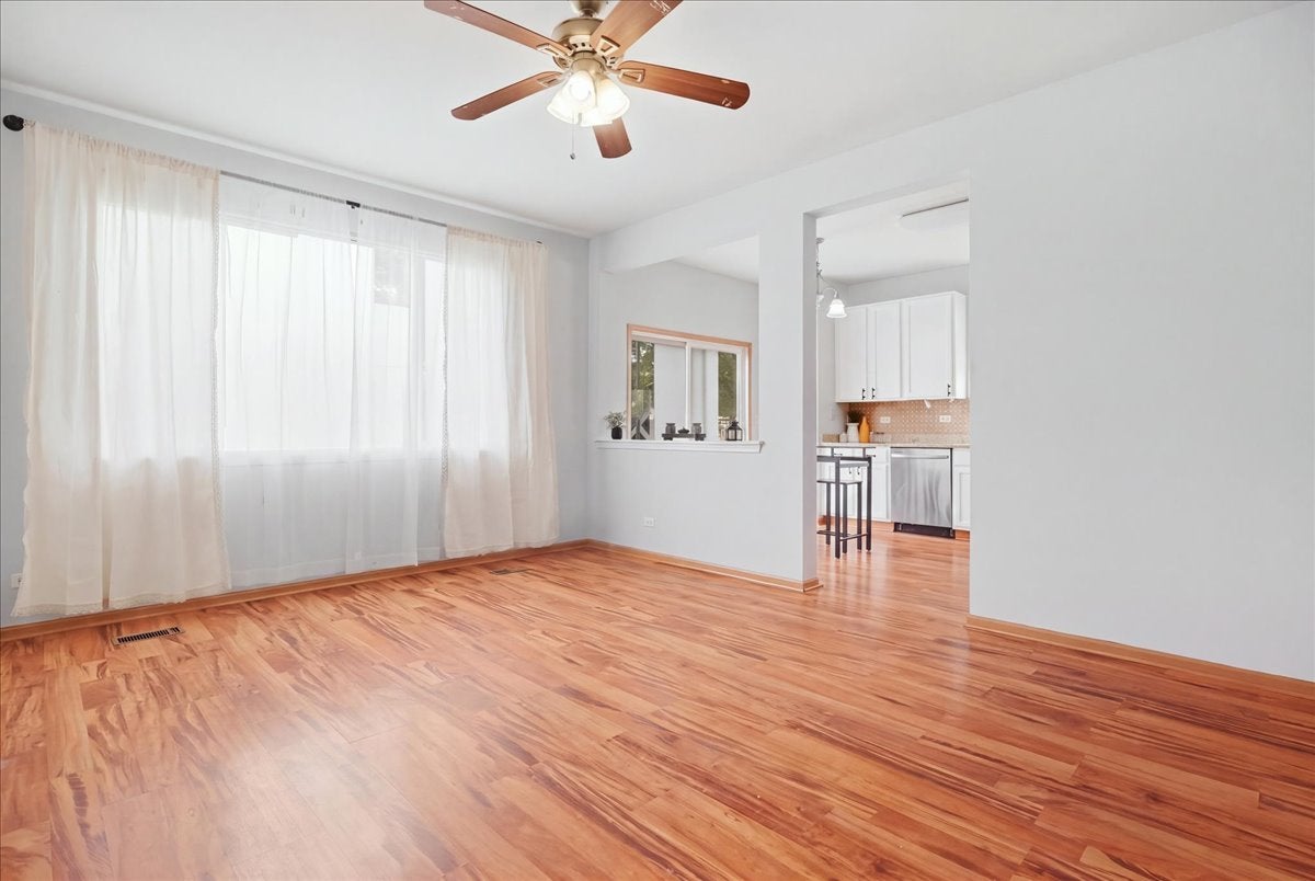 530 W Kristina Lane