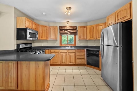 Tiny photo for 19 Quinn Court, Davenport, IA 52802 (MLS # 12682398)