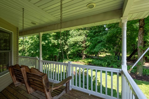 Tiny photo for 19 Quinn Court, Davenport, IA 52802 (MLS # 12682398)