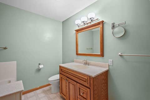 Tiny photo for 19 Quinn Court, Davenport, IA 52802 (MLS # 12682398)