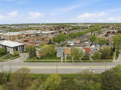 Tiny photo for 6916 W Forest Preserve Drive, Harwood Heights, IL 60706 (MLS # 12671318)