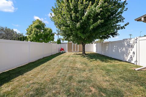 Tiny photo for 1248 Madison Court, Bradley, IL 60915 (MLS # 12497721)