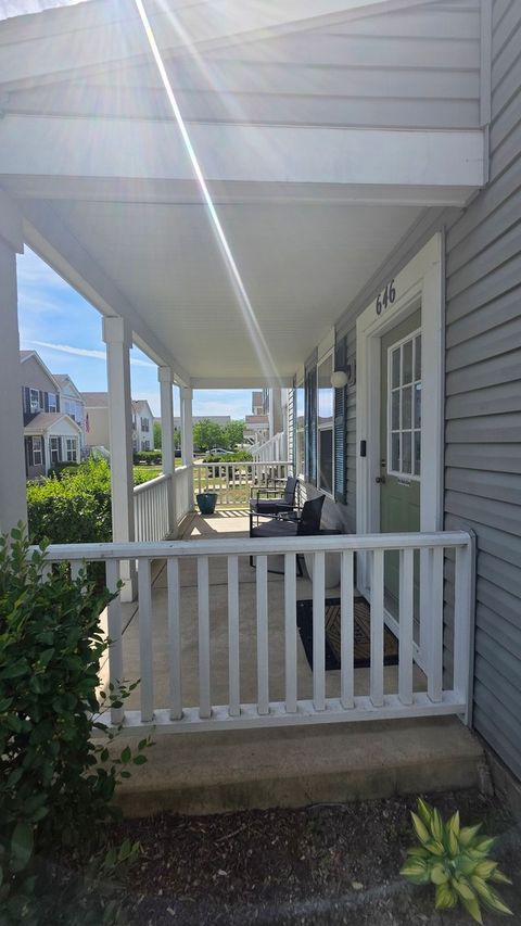Tiny photo for 646 FOUR SEASONS Boulevard #646, Aurora, IL 60504 (MLS # 12669865)