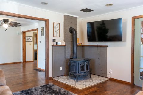 Tiny photo for 866 Lincoln Street, Marseilles, IL 61341 (MLS # 12569541)