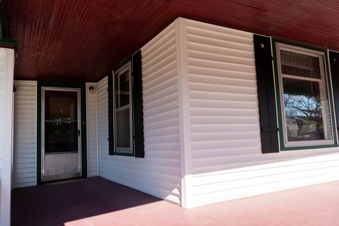 Tiny photo for 866 Lincoln Street, Marseilles, IL 61341 (MLS # 12569541)