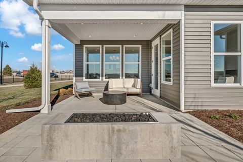 Tiny photo for 3218 Lincoln Prairie Boulevard, Aurora, IL 60503 (MLS # 12470387)