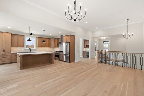 Tiny photo for 11172 Lizmore Lane #32B, Orland Park, IL 60467 (MLS # 12481124)