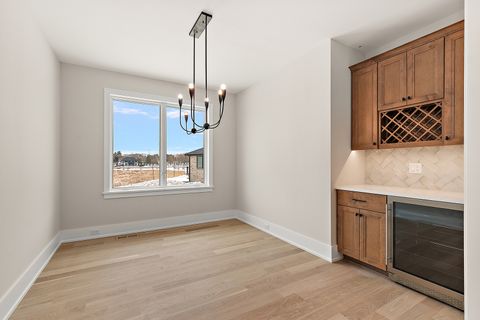 Tiny photo for 11172 Lizmore Lane #32B, Orland Park, IL 60467 (MLS # 12481124)