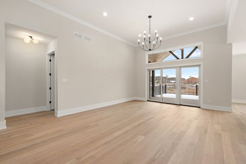 Tiny photo for 11172 Lizmore Lane #32B, Orland Park, IL 60467 (MLS # 12481124)