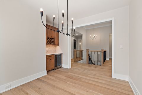 Tiny photo for 11172 Lizmore Lane #32B, Orland Park, IL 60467 (MLS # 12481124)