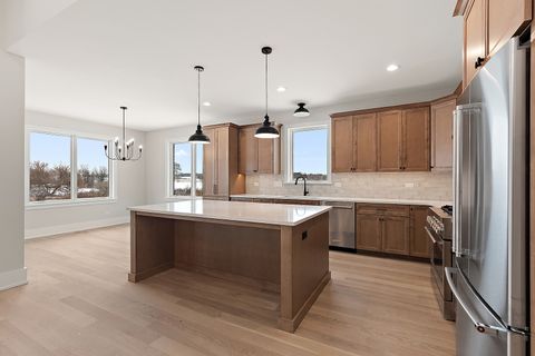 Tiny photo for 11172 Lizmore Lane #32B, Orland Park, IL 60467 (MLS # 12481124)