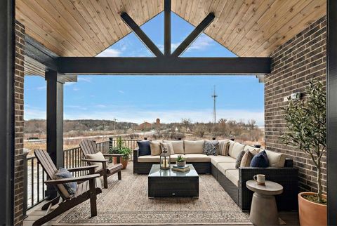 Tiny photo for 11172 Lizmore Lane #32B, Orland Park, IL 60467 (MLS # 12481124)