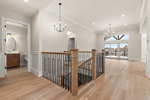 Tiny photo for 11172 Lizmore Lane #32B, Orland Park, IL 60467 (MLS # 12481124)