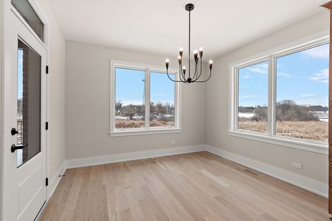 Tiny photo for 11172 Lizmore Lane #32B, Orland Park, IL 60467 (MLS # 12481124)