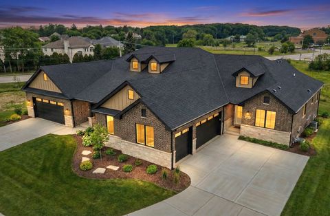 11172 Lizmore Lane 32B Orland Park IL 60467