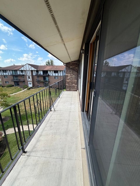 Tiny photo for 11006 S Theresa Circle #3B, Palos Hills, IL 60465 (MLS # 12758443)