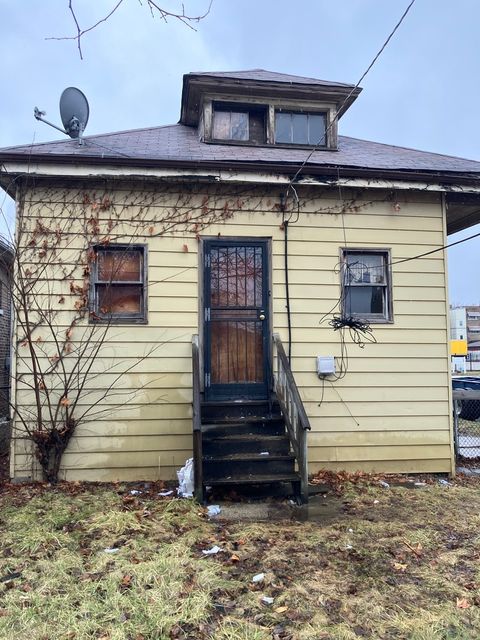 Tiny photo for 7601 S Aberdeen Street, Chicago, IL 60620 (MLS # 12545923)